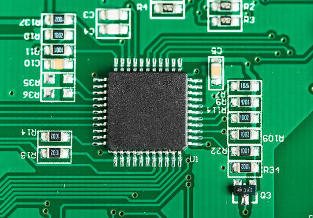 長期收購 [ST] 汽車器件：汽車 MCU、汽車雷達收發(fā)器、汽車功率分立器件