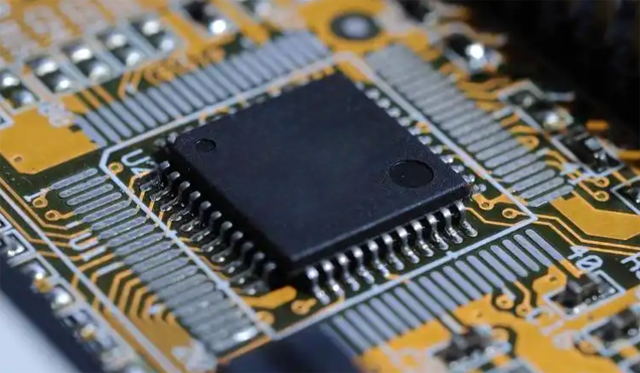 回收 [Broadcom] PCIe 交換機(jī)、以太網(wǎng)交換機(jī)、汽車(chē) PHY、以太網(wǎng) PHY 收發(fā)器